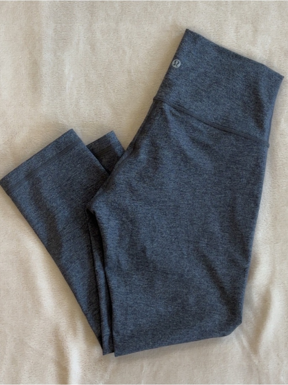Lululemon Wunder Under Cropped Leggings
